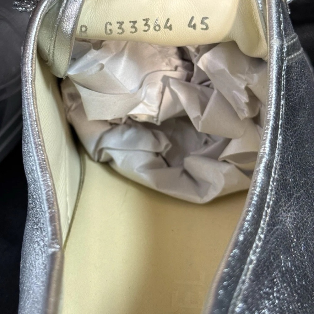 RARE! 2017 Chanel Sneakers - Picture 6 of 6